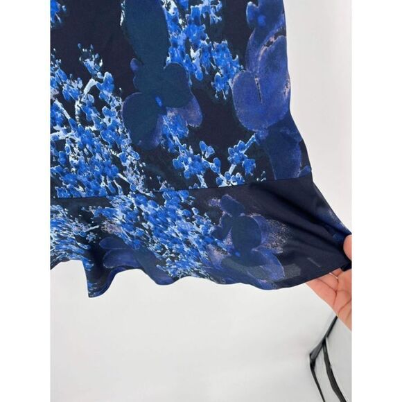 BANANA REPUBLIC FLORAL PRINT 3/4 SLEEVE FIT & FLARE DRESS BLUE MULT Size 6 - Picture 6 of 12